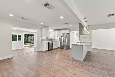 6706 Isabelle Drive, Austin, TX 78752 - Photo 9