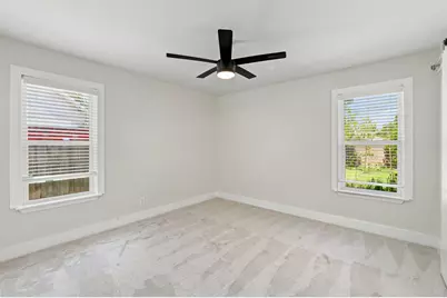 6706 Isabelle Drive, Austin, TX 78752 - Photo 19