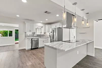 6706 Isabelle Drive, Austin, TX 78752 - Photo 11