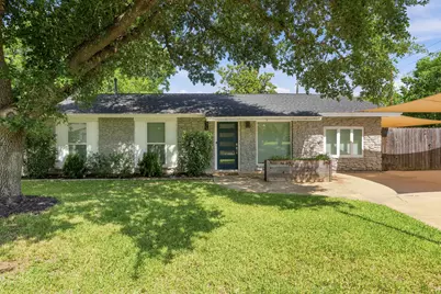 6706 Isabelle Drive, Austin, TX 78752 - Photo 1
