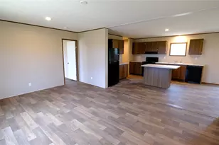 161 Azalea Ct, Dale, TX 78616 - Photo 5