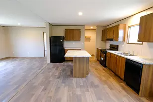 161 Azalea Ct, Dale, TX 78616 - Photo 7