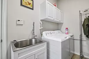 137 Trinity St, Cedar Creek, TX 78612 - Photo 19