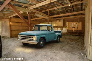 176 Lacy Dr, Elgin, TX 78621 - Photo 35