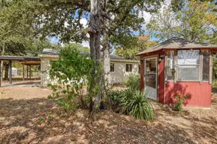 176 Lacy Dr, Elgin, TX 78621 - Photo 29