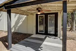 176 Lacy Dr, Elgin, TX 78621 - Photo 5