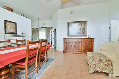 101 Harbour View, Lakehills, TX 78063 - Photo 7