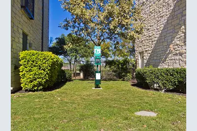 7701 Rialto Boulevard #1422, Austin, TX 78735 - Photo 11