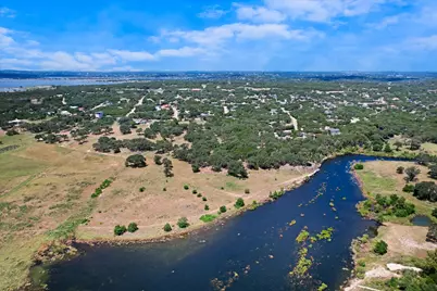 539 Clay Ridge, Canyon Lake, TX 78133 - Photo 15
