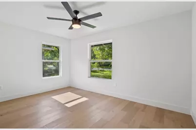 1520 Villanova Drive, Austin, TX 78757 - Photo 19