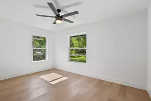 1520 Villanova Dr, Austin, TX 78757 - Photo 19