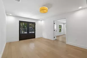 1520 Villanova Dr, Austin, TX 78757 - Photo 5
