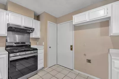 12717 Modena Trail, Austin, TX 78729 - Photo 15