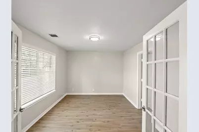 8001 Brienne Drive, Round Rock, TX 78681 - Photo 3