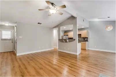 5107 Leralynn Street #301, Austin, TX 78751 - Photo 9