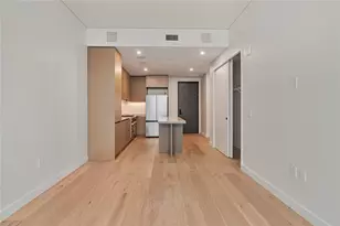 610 Davis St, Austin, TX 78701 - Photo 7