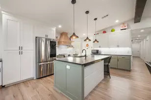 614 W 3rd St, McGregor, TX 76657 - Photo 11