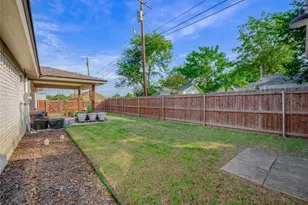 614 W 3rd St, McGregor, TX 76657 - Photo 27