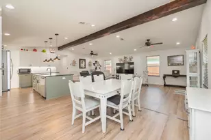 614 W 3rd St, McGregor, TX 76657 - Photo 9
