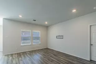237 Poplin Ln, Troy, TX 76579 - Photo 3
