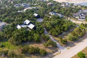 19604 Flying J Blvd, Spicewood, TX 78669 - Photo 37