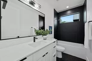 2008 Gathright Cove, Austin, TX 78704 - Photo 15