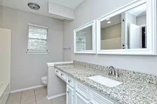 12100 Sage Hen Ct, Austin, TX 78727 - Photo 17