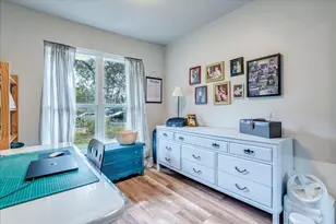 7206 Shadywood Dr, Austin, TX 78745 - Photo 17