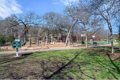 2210 Pearl Street #301, Austin, TX 78705 - Photo 29