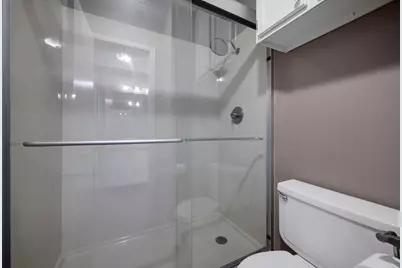 2210 Pearl Street #301, Austin, TX 78705 - Photo 15