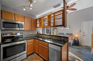 2210 Pearl St, Austin, TX 78705 - Photo 7