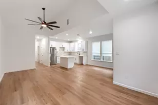 738 Chihuahua St, Lockhart, TX 78644 - Photo 5