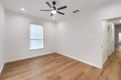 738 Chihuahua Street, Lockhart, TX 78644 - Photo 15