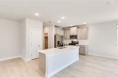1005 Legend Milton Ln, Austin, TX 78748 - Photo 11