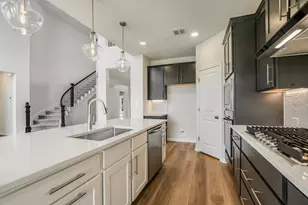 262 Smithsonian Ln, Kyle, TX 78640 - Photo 5