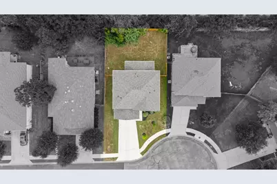 301 Quarry Rock Cove, Liberty Hill, TX 78642 - Photo 3