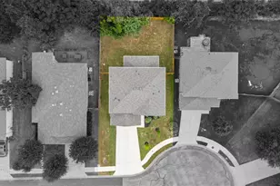 301 Quarry Rock Cove, Liberty Hill, TX 78642 - Photo 3