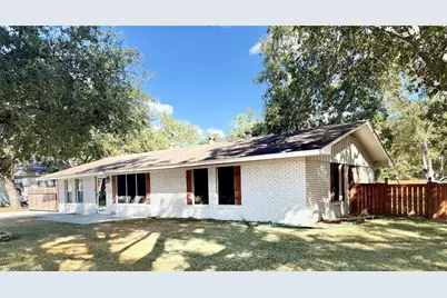 600 Wilkes Street, Smithville, TX 78957 - Photo 3