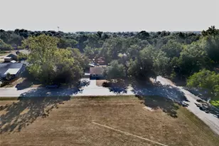 600 Wilkes St, Smithville, TX 78957 - Photo 29