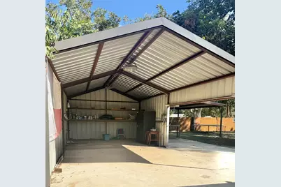 600 Wilkes Street, Smithville, TX 78957 - Photo 11