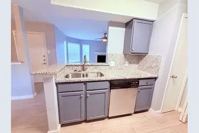 8801 Schick Road #B, Austin, TX 78729 - Photo 11
