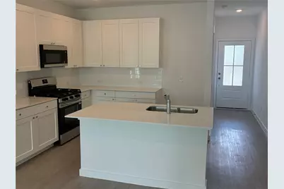 215 Parsons, Kyle, TX 78640 - Photo 3