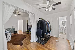 1202 E 29th St, Austin, TX 78722 - Photo 15