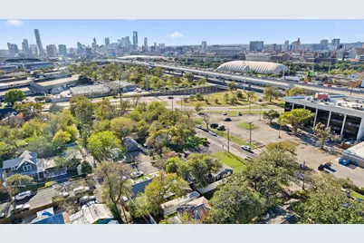 1202 E 29th Street #B, Austin, TX 78722 - Photo 31