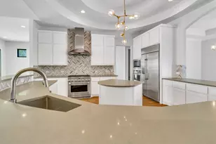 308 Lodestone Ln, Austin, TX 78738 - Photo 17