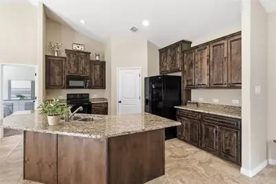 285 Hummingbird Way, Martindale, TX 78655 - Photo 7