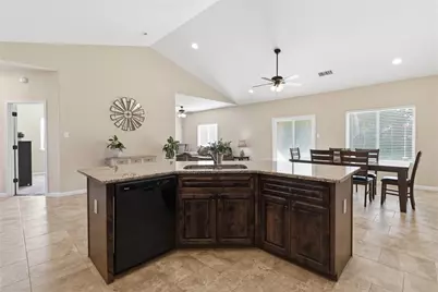 285 Hummingbird Way, Martindale, TX 78655 - Photo 5