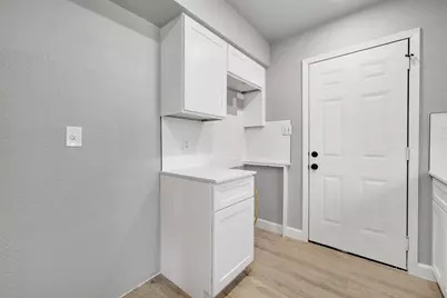 7000 Carwill Drive, Austin, TX 78724 - Photo 9