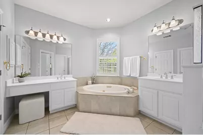 3125 Sun Drenched Path, Austin, TX 78732 - Photo 5