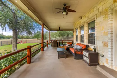 147 Konahuanui Lane, Bastrop, TX 78602 - Photo 23